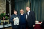 ilk Sindaco Battista premia Tiziana Monari 1° class. sez. dialettale