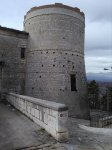 castello-carafa-torre-sx