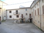 piazzetta-presso-casa-per-confinati